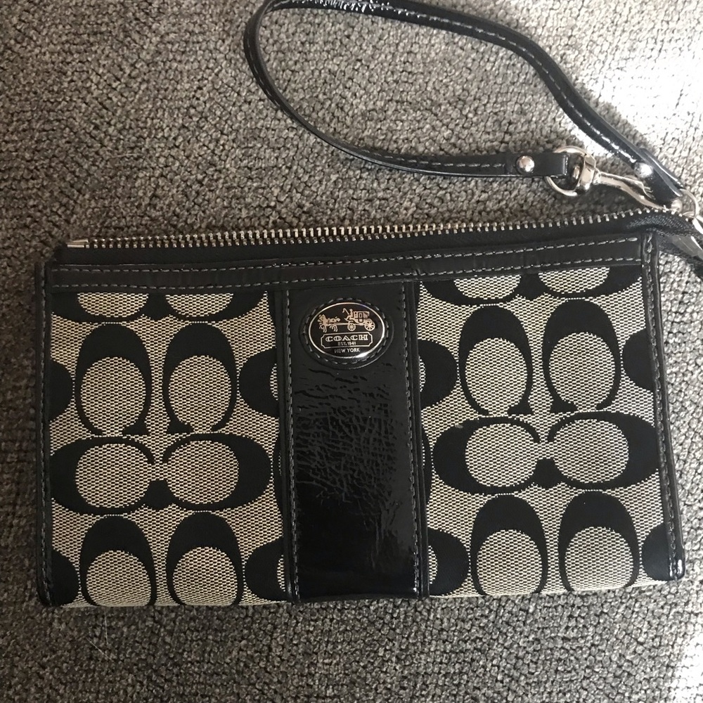 Coach Wallet/wristlet